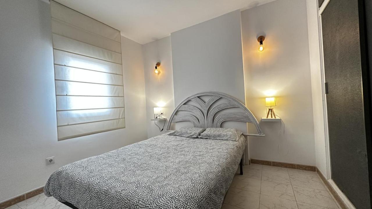 Apartamento De Playa En Santa Margarita. โรเซส ภายนอก รูปภาพ
