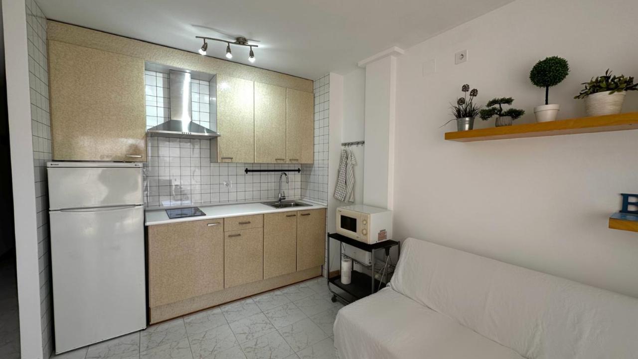 Apartamento De Playa En Santa Margarita. โรเซส ภายนอก รูปภาพ
